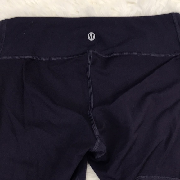Lululemon Journey Crop Black Grape - Picture 9 of 11